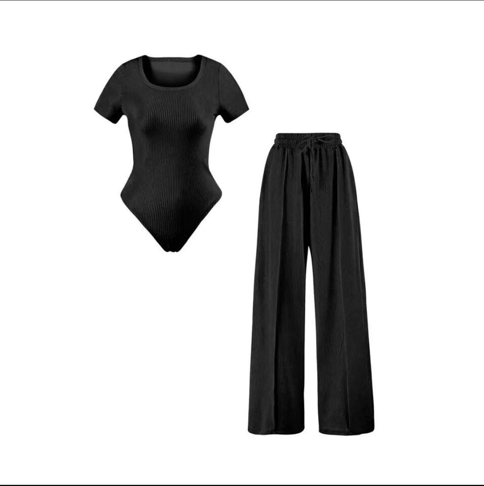 Ladies scoop neck short sleeve bodysuit & elasticated wide leg trouser two piece