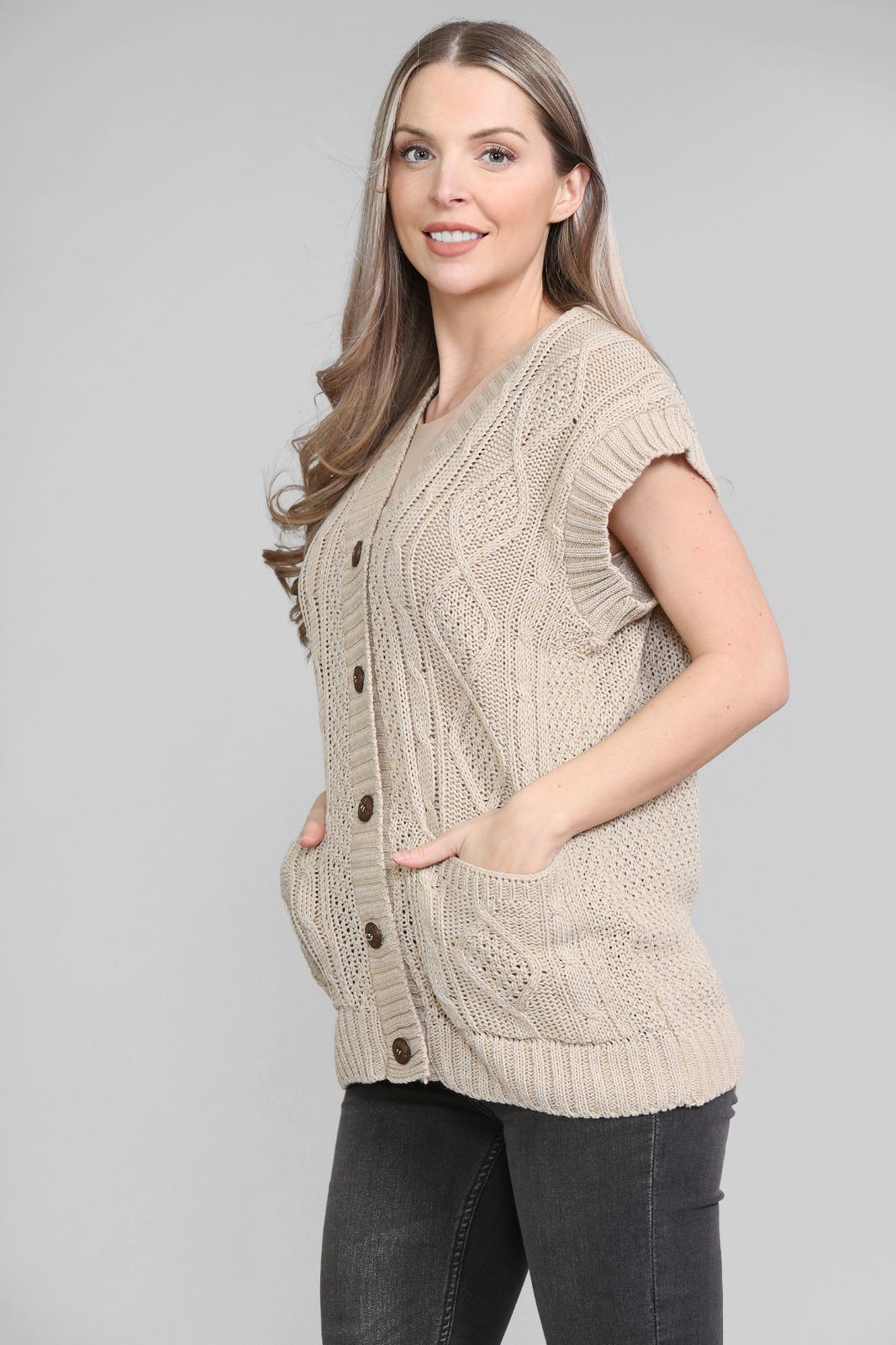 LADIES SLEEVELESS 5 BUTTON WAISTCOAT KNITTED 2 POCKETS V/NECK SELF COLOUR KNITWEAR FRONT PATTERN W/COAT ALL YEAR ROUND WEAR