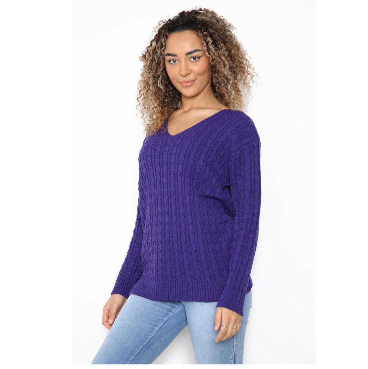 Ladies Long Sleeve V-Neck Knitted Cable Jumper